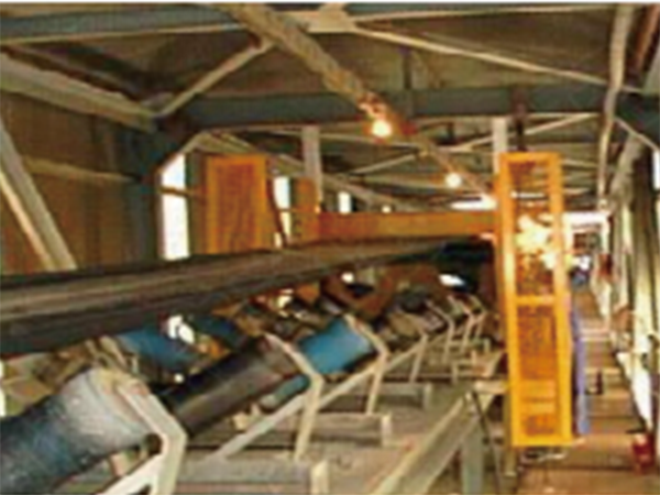 DDZ2型断带捕捉装置